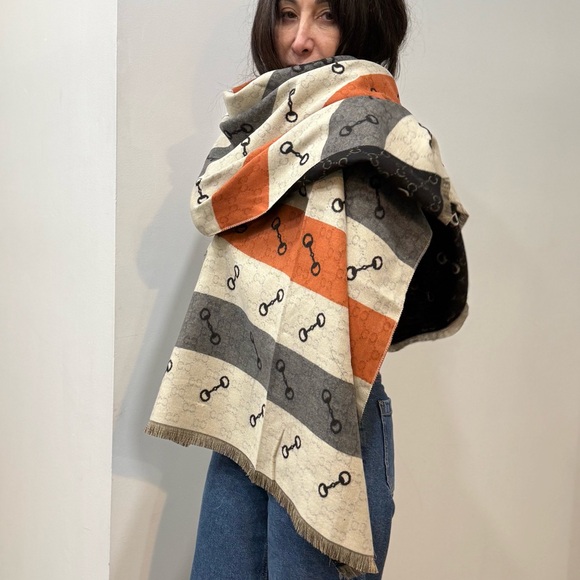 Fabulous Elegan Scarf Multi Listing - Picture 4 of 9